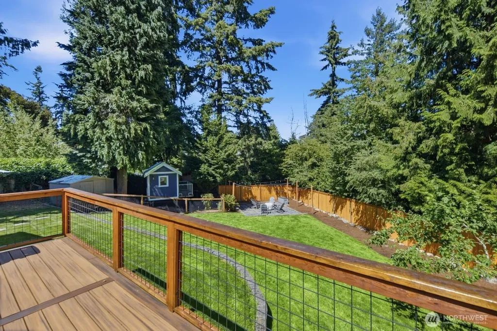 22613 78th Place W Edmonds WA 98026