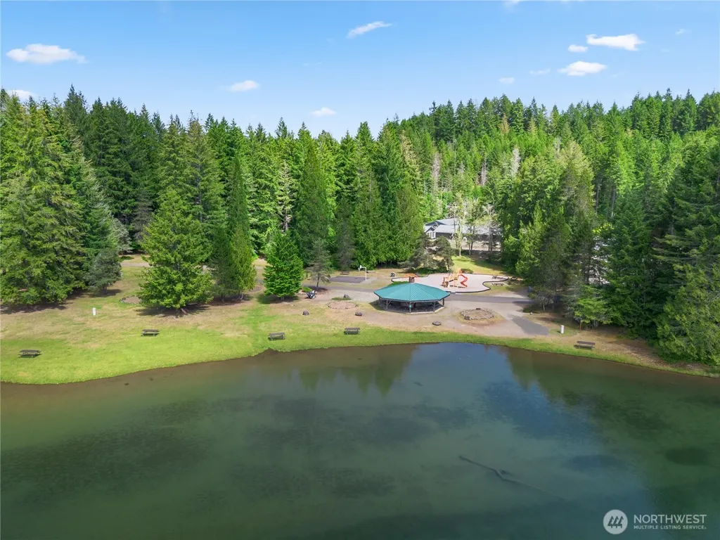 290 N Dow Creek Drive Hoodsport WA 98548