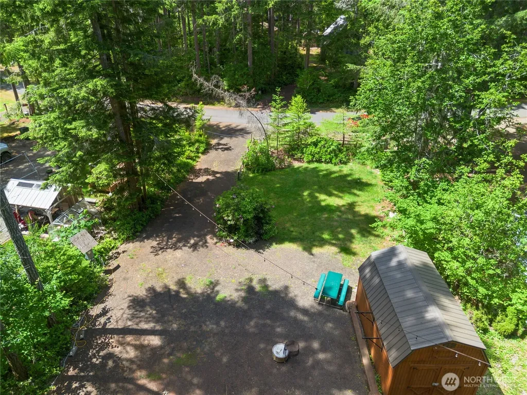 290 N Dow Creek Drive Hoodsport WA 98548