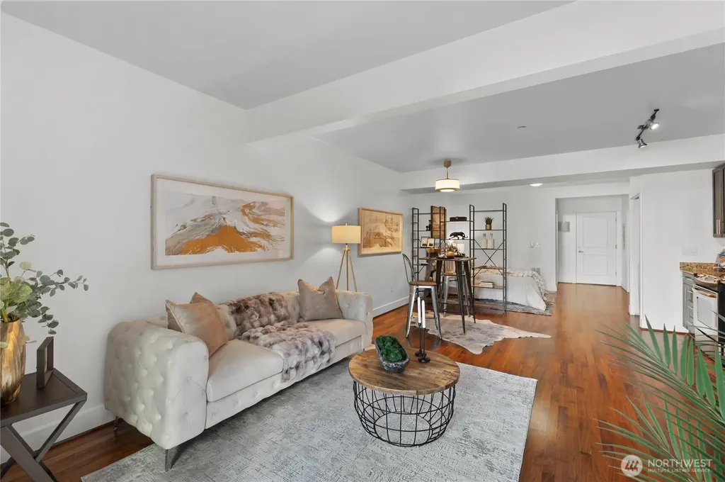 699 John Street Seattle WA 98109