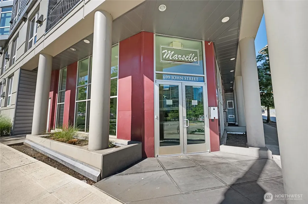 699 John Street Seattle WA 98109