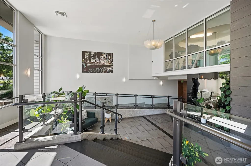 699 John Street Seattle WA 98109