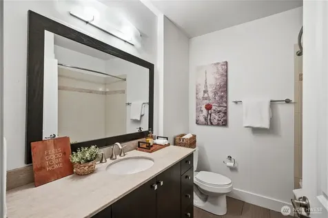 699 John Street Seattle WA 98109
