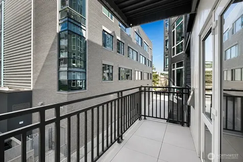 699 John Street Seattle WA 98109
