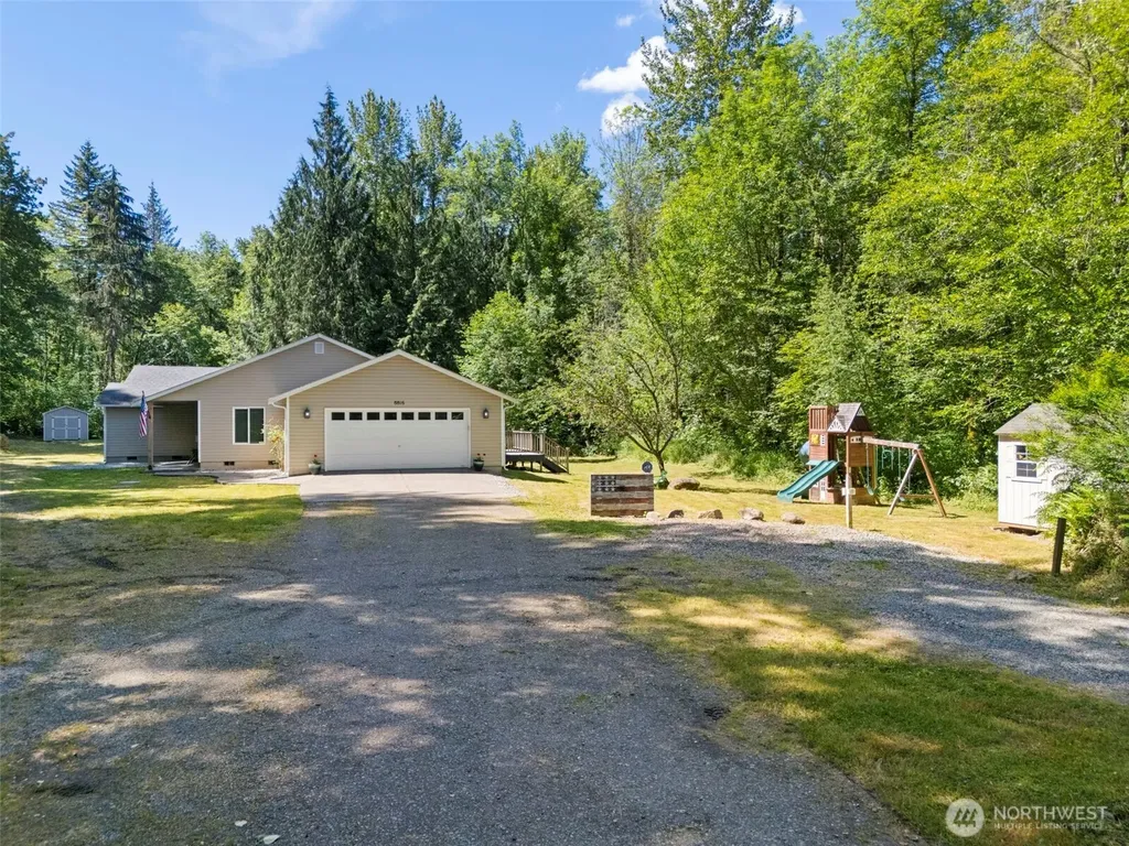 8816 324th St E Eatonville WA 98328