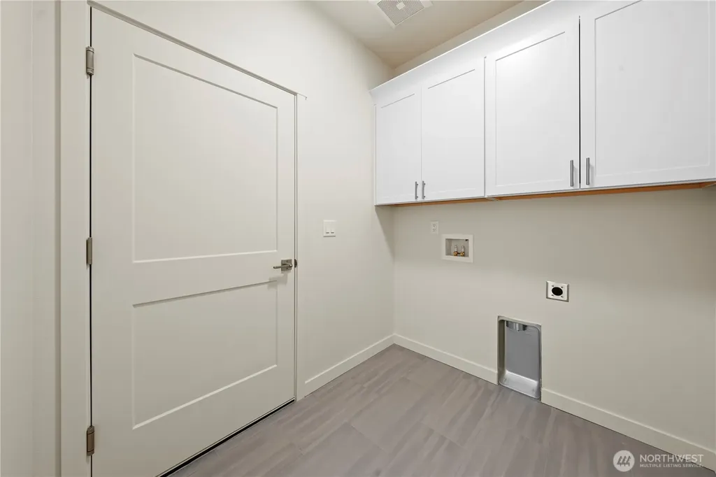 6739 SE Club House Drive Court Othello WA 99344
