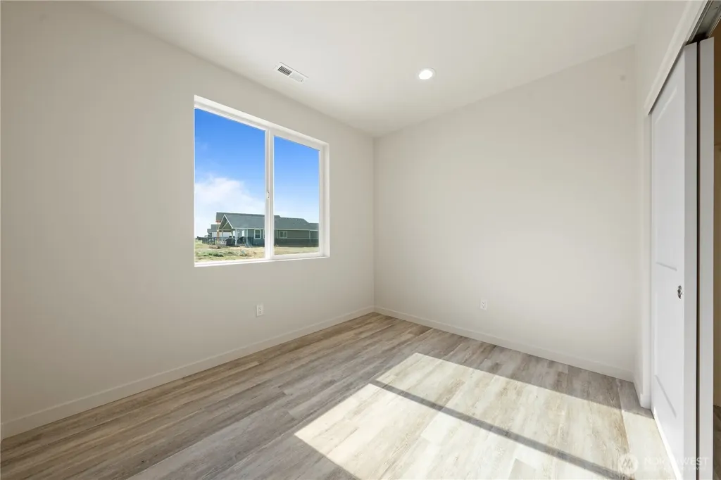 6739 SE Club House Drive Court Othello WA 99344