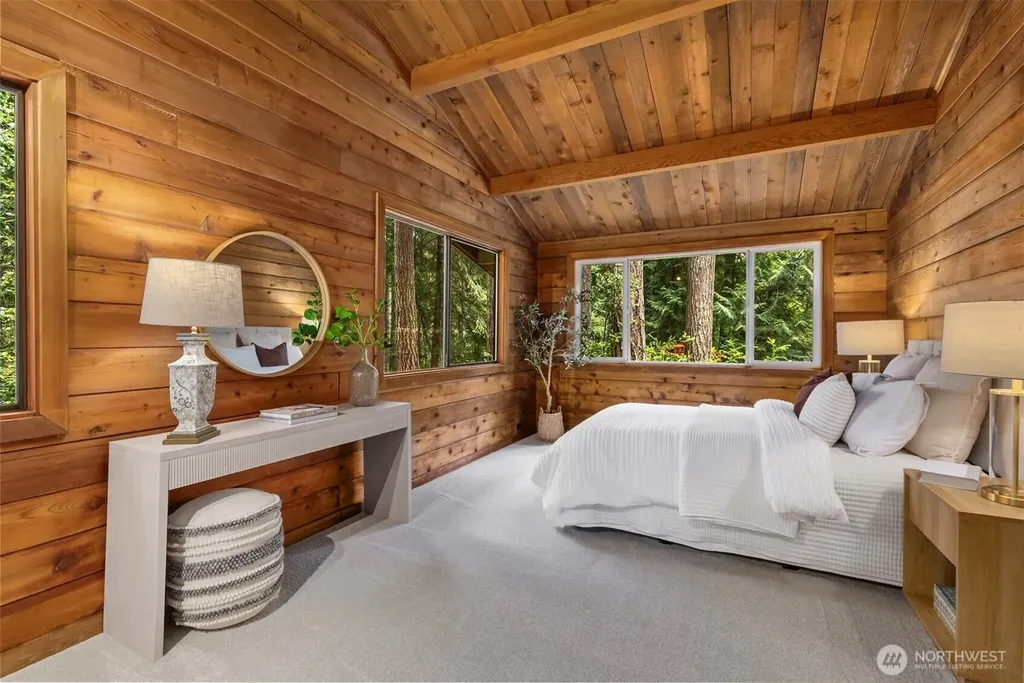 6565 NE Island Center Road Bainbridge Island WA 98110