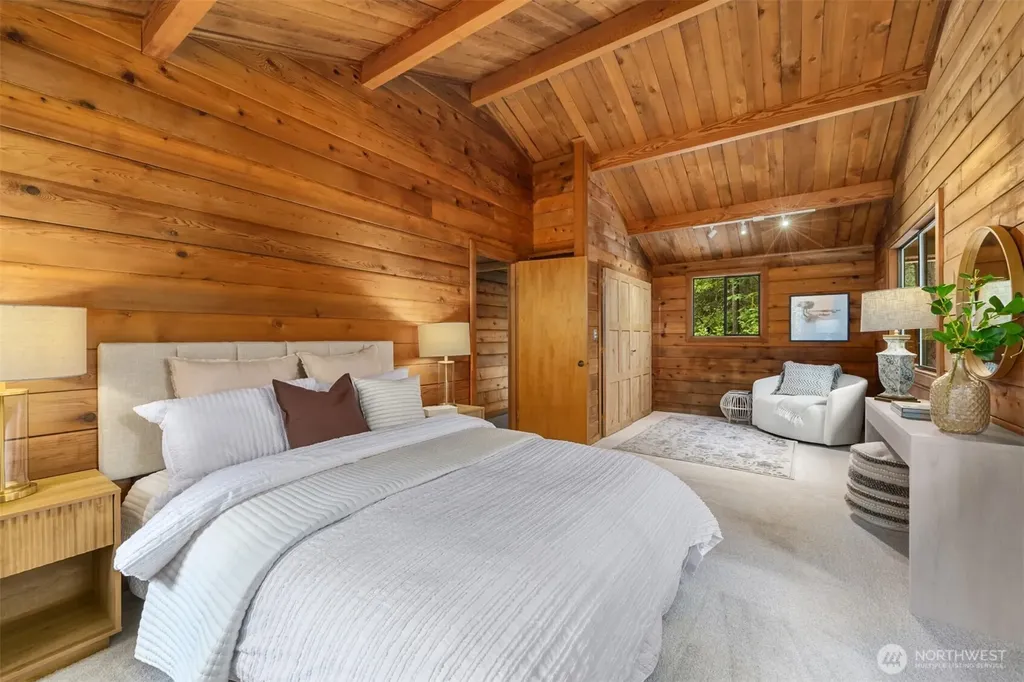 6565 NE Island Center Road Bainbridge Island WA 98110