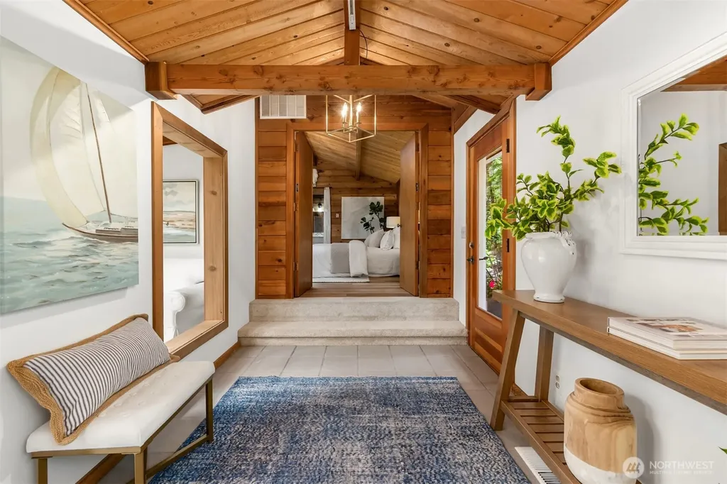 6565 NE Island Center Road Bainbridge Island WA 98110