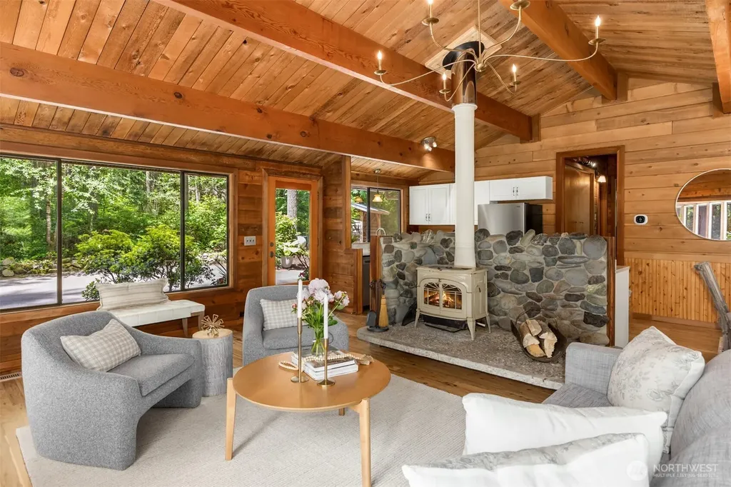 6565 NE Island Center Road Bainbridge Island WA 98110