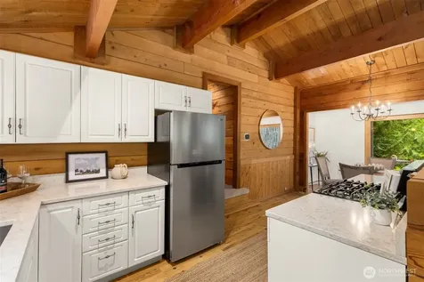 6565 NE Island Center Road Bainbridge Island WA 98110