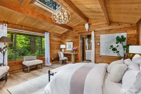 6565 NE Island Center Road Bainbridge Island WA 98110