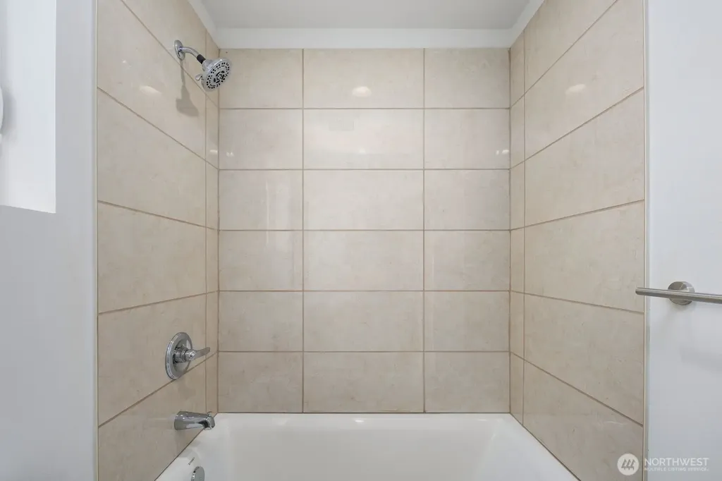 1251 SW 151st Street Seattle WA 98166