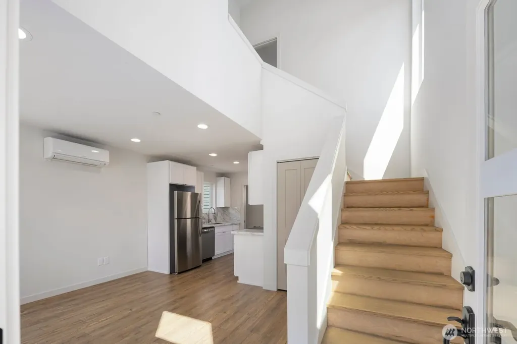 1251 SW 151st Street Seattle WA 98166