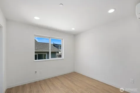 1251 SW 151st Street Seattle WA 98166