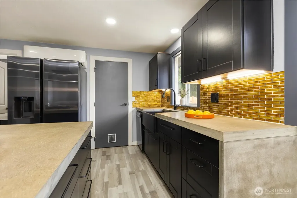 1319 Maple Avenue Snohomish WA 98290