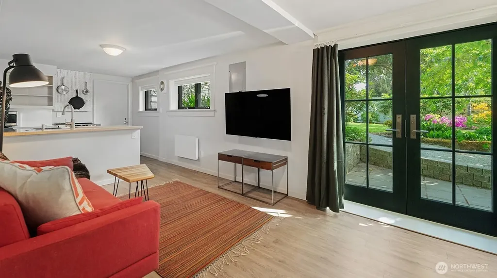 7541 Seward Park Avenue S Seattle WA 98118