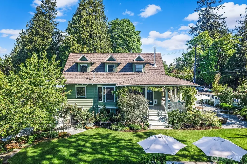 7541 Seward Park Avenue S Seattle WA 98118