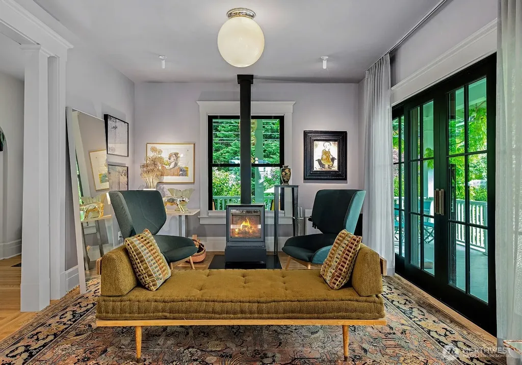 7541 Seward Park Avenue S Seattle WA 98118