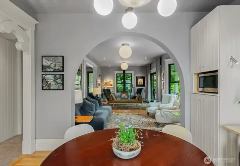 7541 Seward Park Avenue S Seattle WA 98118