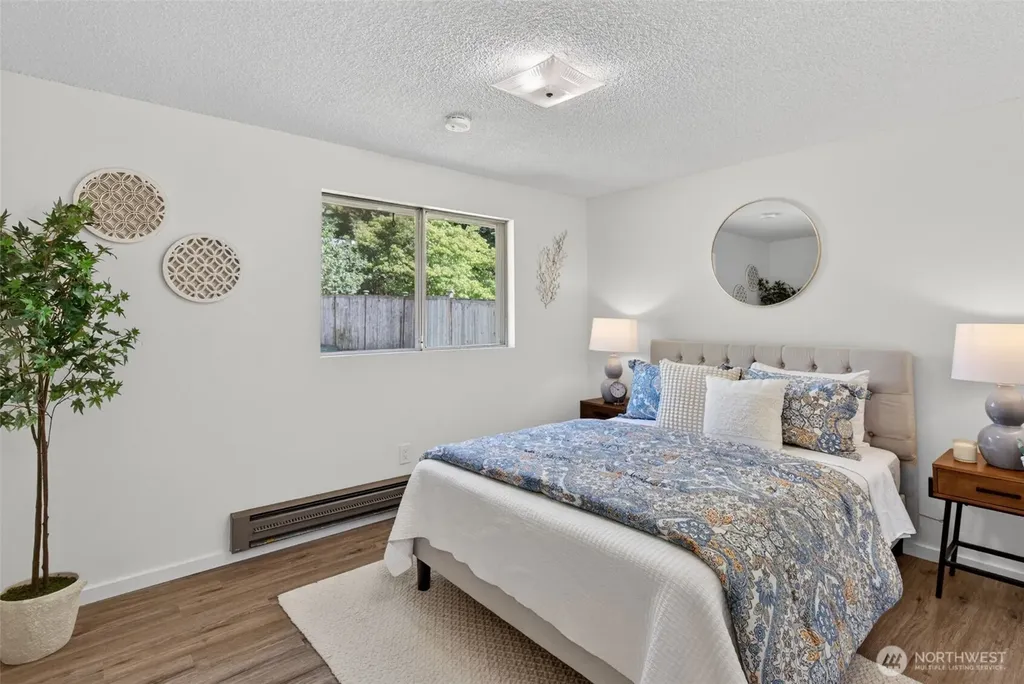19209 Grannis Road Bothell WA 98012
