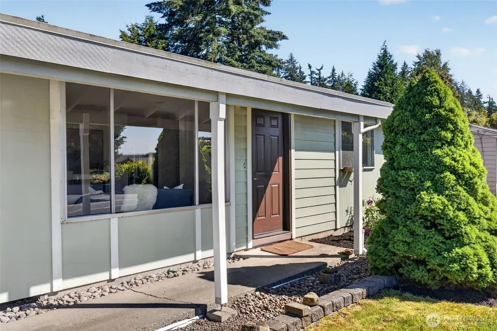 19209 Grannis Road Bothell WA 98012