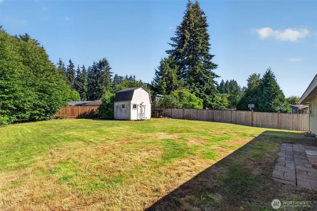 19209 Grannis Road Bothell WA 98012