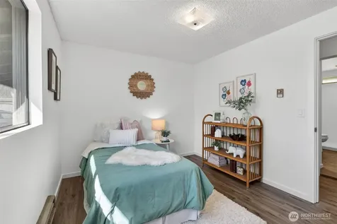 19209 Grannis Road Bothell WA 98012