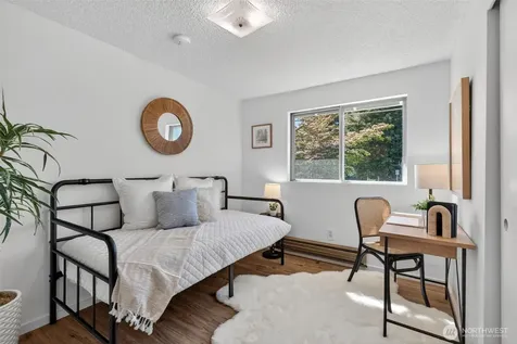19209 Grannis Road Bothell WA 98012