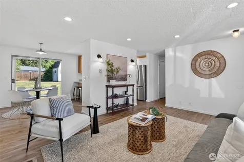 19209 Grannis Road Bothell WA 98012