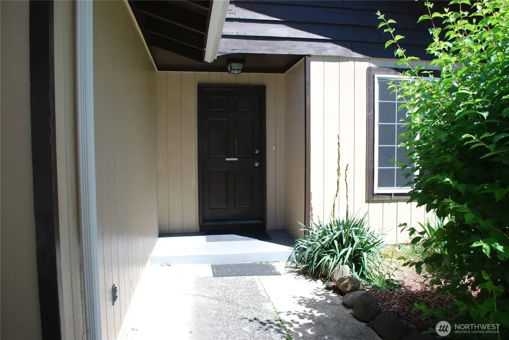 217 162nd Street E Tacoma WA 98445