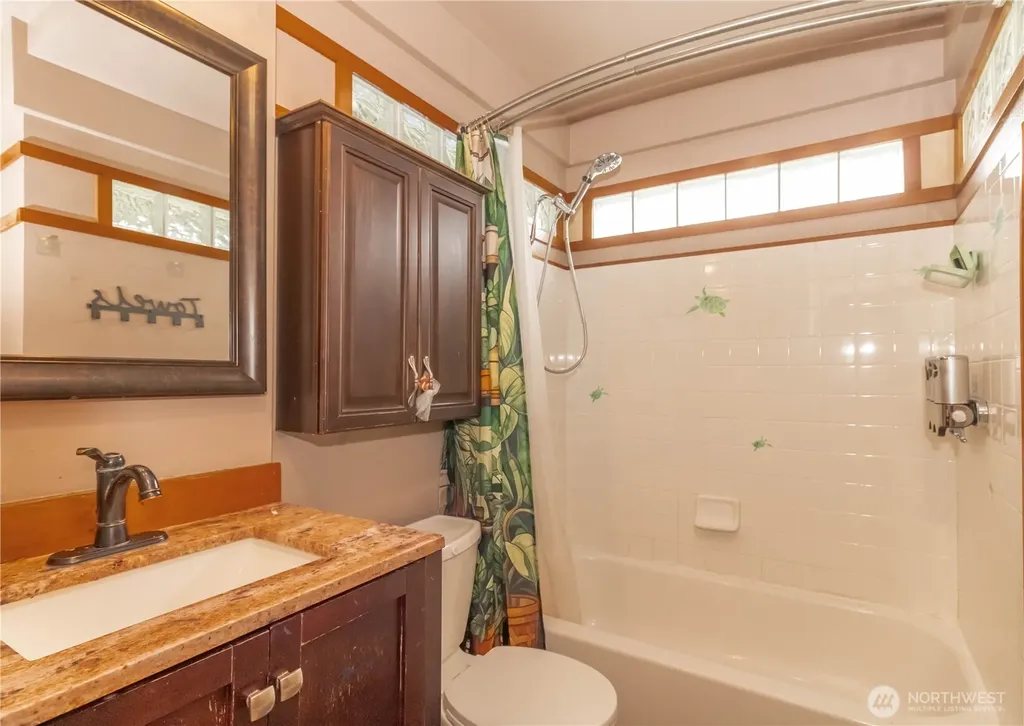 6512 Fawcett Avenue Tacoma WA 98408