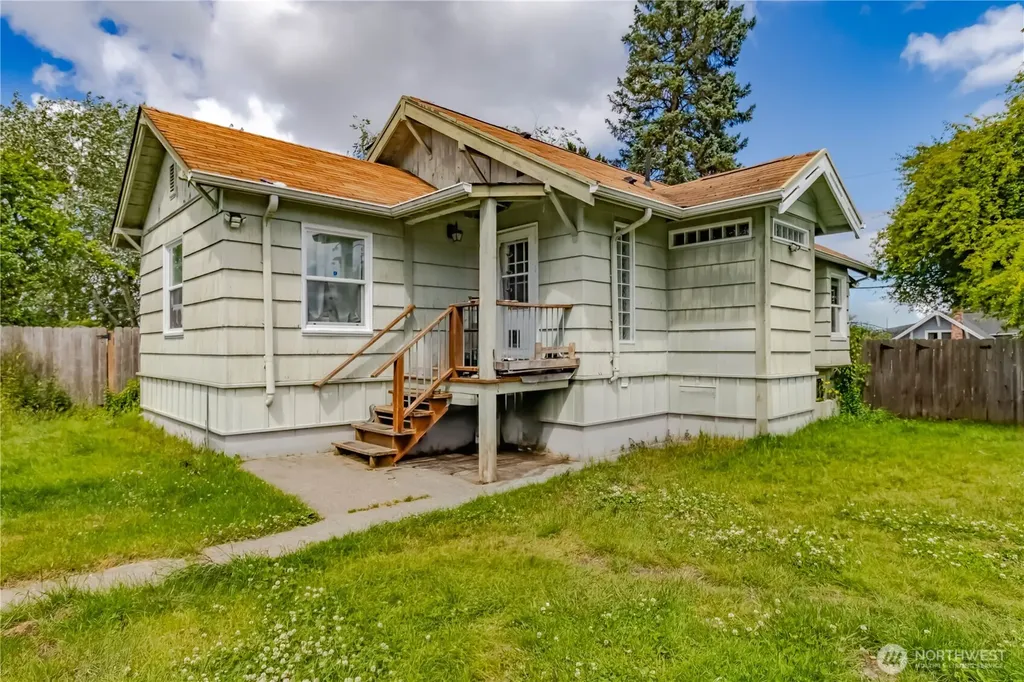 6512 Fawcett Avenue Tacoma WA 98408