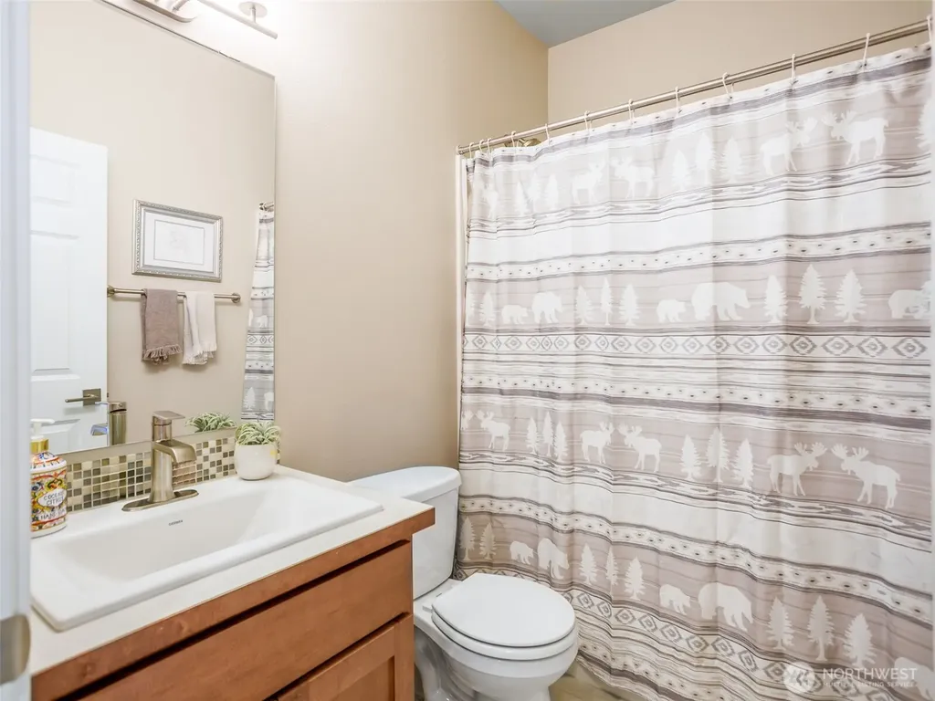 9744 Brayden Court SE Olympia WA 98513