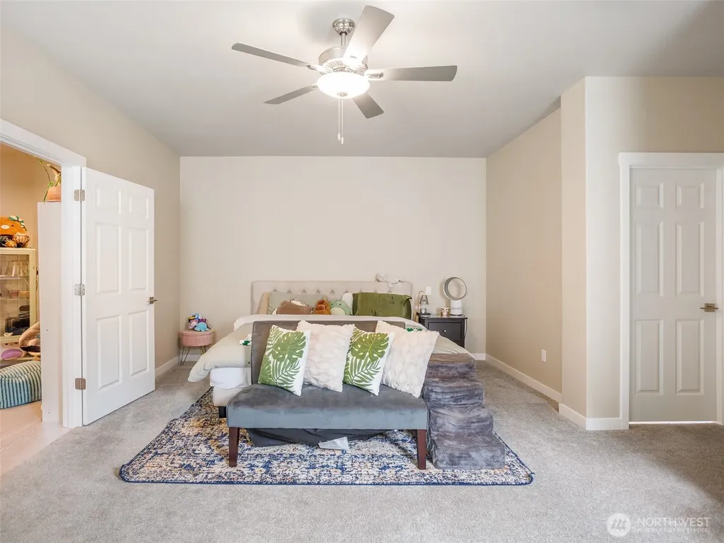 9744 Brayden Court SE Olympia WA 98513