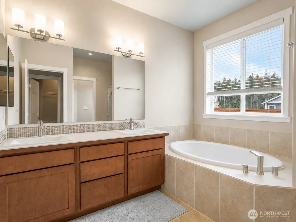 9744 Brayden Court SE Lacey WA 98513
