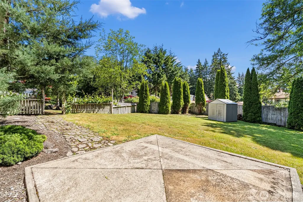 3221 Aspen Street SE Port Orchard WA 98366