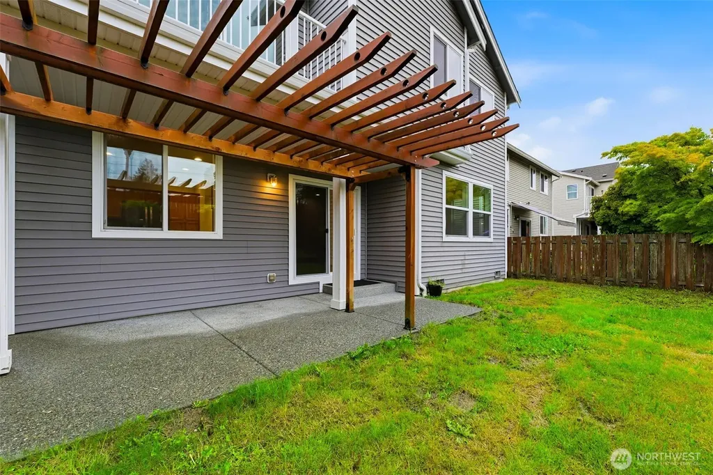 2321 88th Drive NE Lake Stevens WA 98258