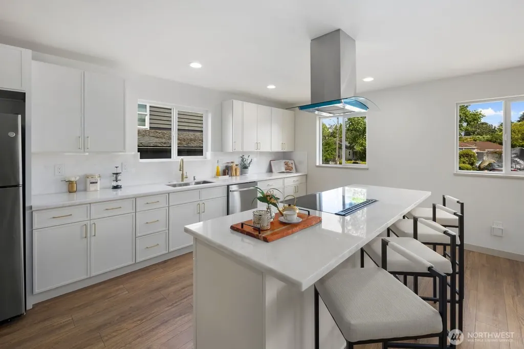 1249 SW 151st Street Seattle WA 98166