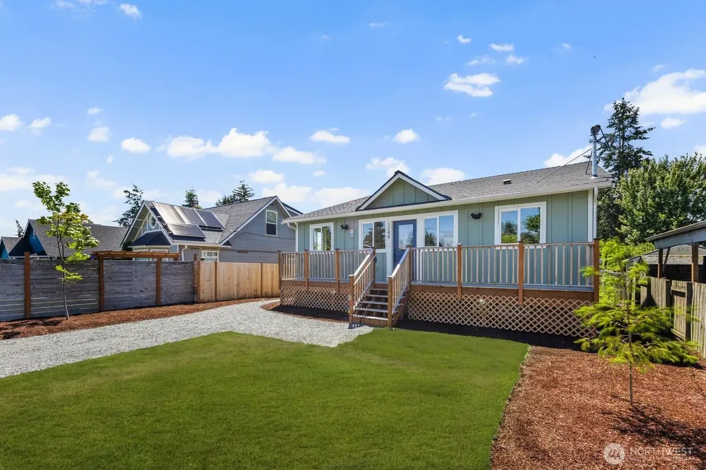 1249 SW 151st Street Seattle WA 98166