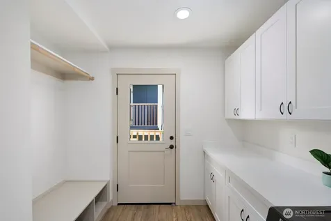 1249 SW 151st Street Seattle WA 98166