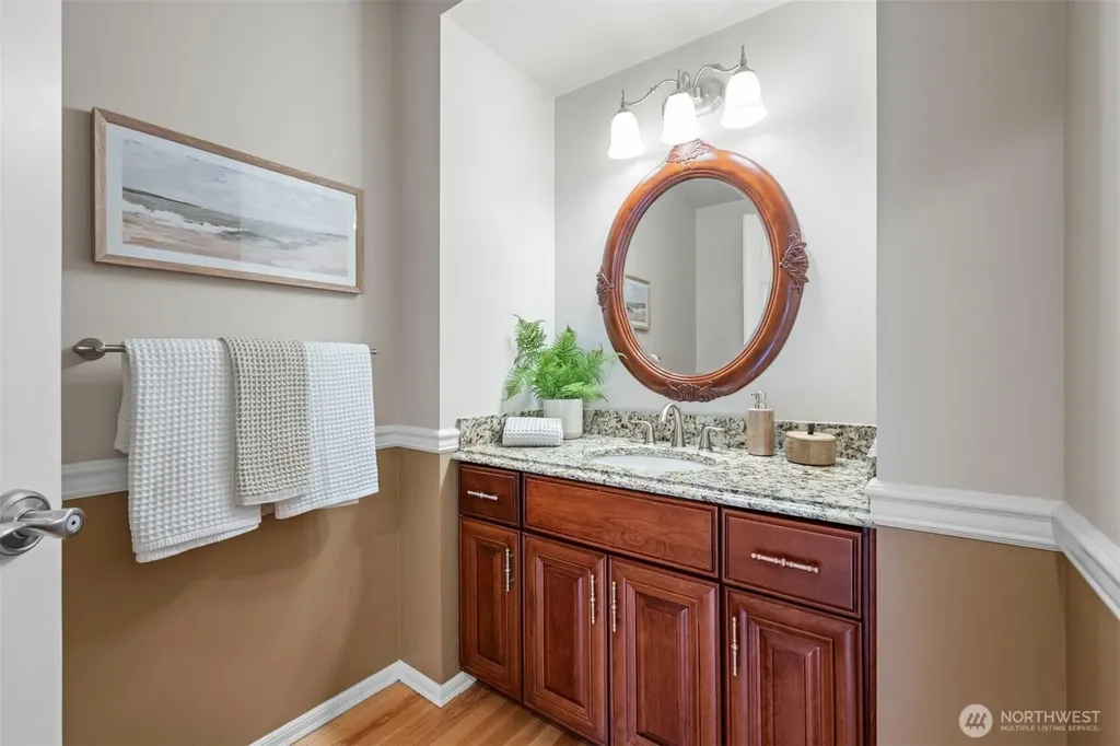 320 210th Court SE Sammamish WA 98074