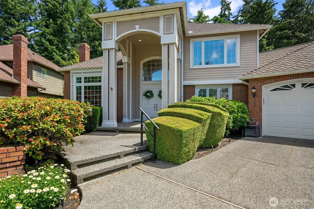 320 210th Court SE Sammamish WA 98074