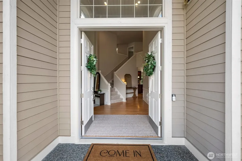 320 210th Court SE Sammamish WA 98074