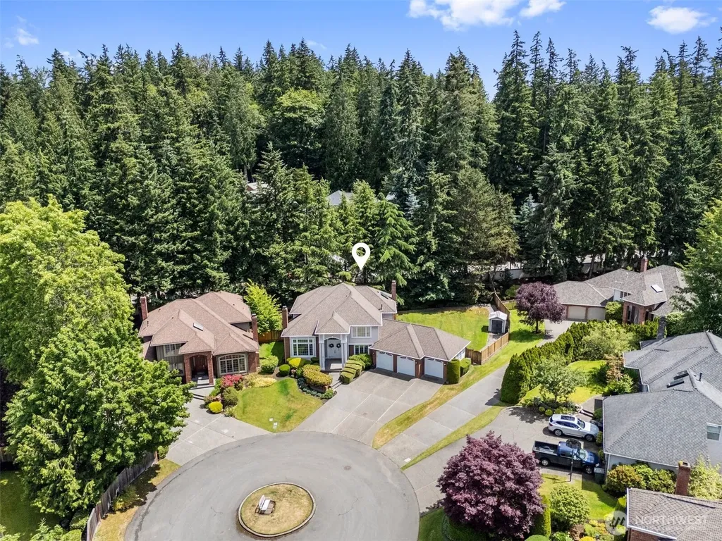 320 210th Court SE Sammamish WA 98074