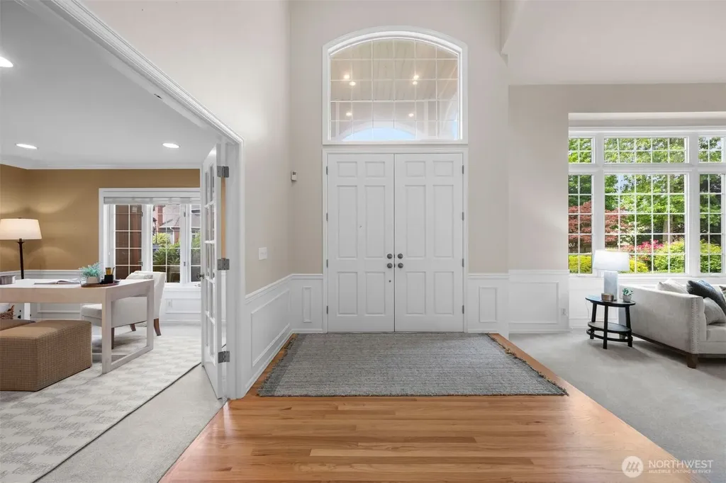 320 210th Court SE Sammamish WA 98074