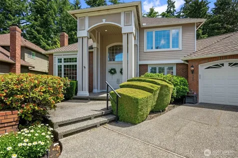 320 210th Court SE Sammamish WA 98074