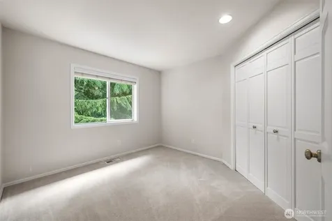 320 210th Court SE Sammamish WA 98074