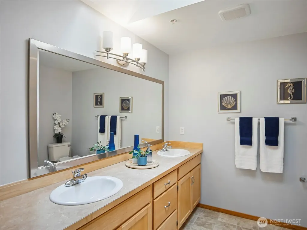 14607 52nd Avenue W Edmonds WA 98026
